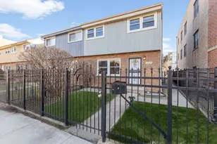 6523 S Ellis Ave, Chicago, IL 60637 - Photo 1