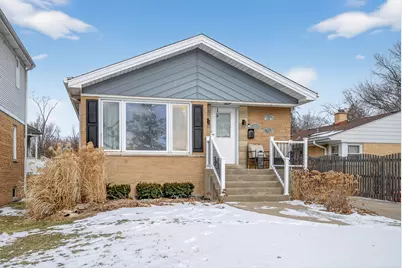 323 E Butterfield Road, Elmhurst, IL 60126 - Photo 1