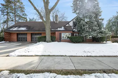 787 E Golf Road, Des Plaines, IL 60016 - Photo 1