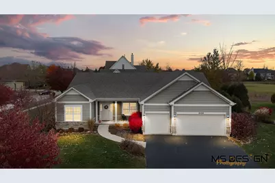 39W918 N Hathaway Lane, Geneva, IL 60134 - Photo 1