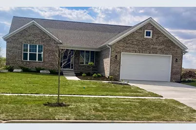 1927 Parkside Drive, Sycamore, IL 60178 - Photo 1