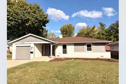 502 Oakton Street, Elk Grove Village, IL 60007 - Photo 1