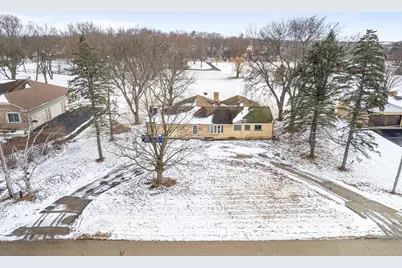 25085 W Tamarack Drive, Wauconda, IL 60084 - Photo 1