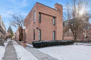 6959 N Hamilton Ave, Chicago, IL 60645 - Photo 1