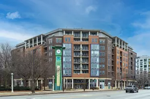 437 W Division St, Chicago, IL 60610 - Photo 1