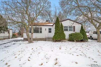 709 N Kramer Avenue, Lombard, IL 60148 - Photo 1