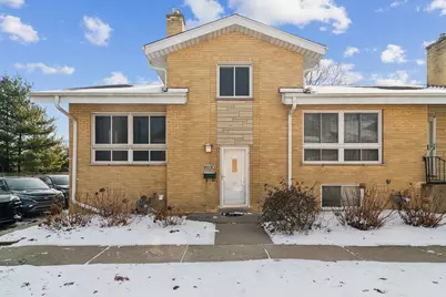 1533 N Arlington Heights Road #D, Arlington Heights, IL 60004 - Photo 1