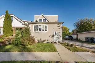 1213 Darrow Ave, Evanston, IL 60202 - Photo 1