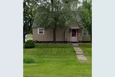 402 N Horace Avenue, Rockford, IL 61101 - Photo 1