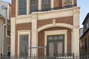 1622 N Marshfield Ave, Chicago, IL 60622 - Photo 1