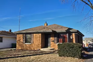 1123 Roosevelt Ave, Joliet, IL 60435 - Photo 1