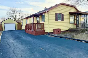 1445 Pickwick St, Ottawa, IL 61350 - Photo 1