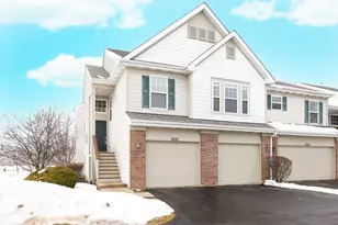 3021 Saganashkee Ln, Naperville, IL 60564 - Photo 1