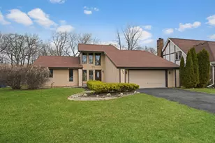 249 Milburn Ave, Crete, IL 60417 - Photo 1