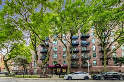 3900 N Pine Grove Avenue #301, Chicago, IL 60613 - Photo 1