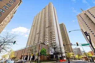 6033 N Sheridan Rd, Chicago, IL 60660 - Photo 1