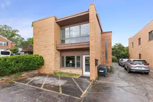 175 N Washington St, Wheaton, IL 60187 - Photo 1
