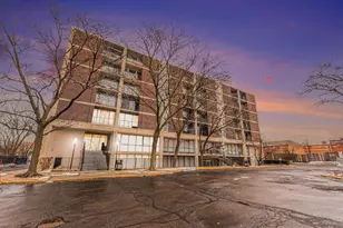 1043 S York Rd, Bensenville, IL 60106 - Photo 1