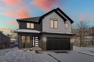 6532 W 112th St, Worth, IL 60482 - Photo 1