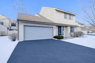 1527 Kirkwood Dr, Geneva, IL 60134 - Photo 1