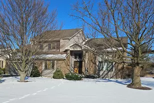 6 Andover Dr, Prospect Heights, IL 60070 - Photo 1