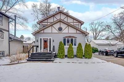 584 S 4th Avenue, Des Plaines, IL 60016 - Photo 1