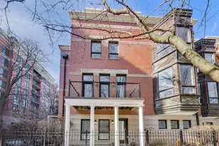 1212 N Orleans St, Chicago, IL 60610 - Photo 1