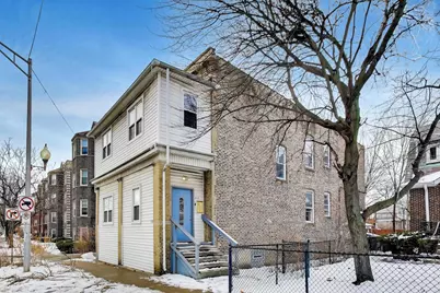 810 S Austin Avenue, Oak Park, IL 60302 - Photo 1