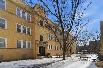 1334 W Estes Avenue #3S, Chicago, IL 60626 - Photo 1