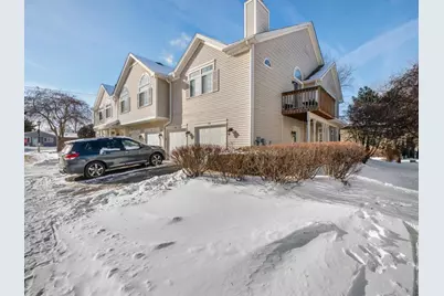 304 Nautical Way #D, Elgin, IL 60123 - Photo 1