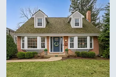 713 E Center Avenue, Lake Bluff, IL 60044 - Photo 1