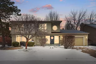 1430 Country Ln, Deerfield, IL 60015 - Photo 1