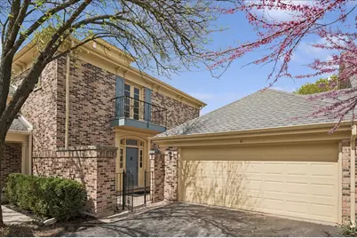 6 The Court Of Chapel Wood, Northbrook, IL 60062 - Photo 1