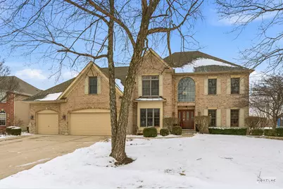 802 Diamond Head Drive W, Shorewood, IL 60404 - Photo 1