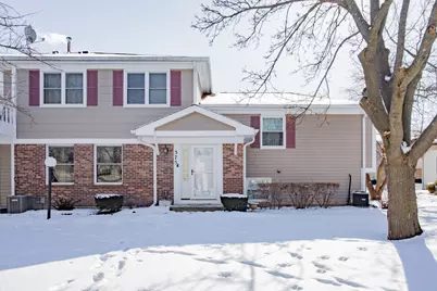 375 Ashwood Court, Vernon Hills, IL 60061 - Photo 1