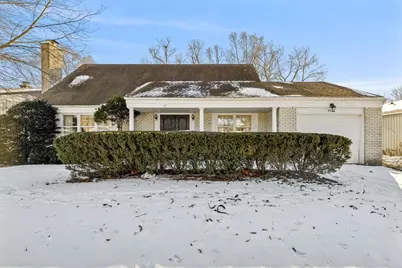 47 Sunset Drive, Cary, IL 60013 - Photo 1