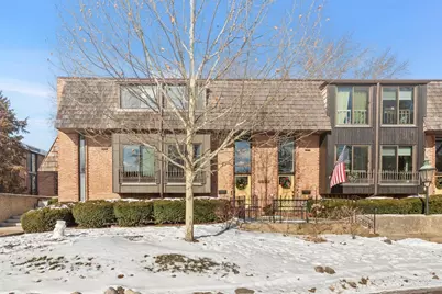 436 W Russell Street #5-436, Barrington, IL 60010 - Photo 1
