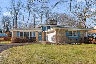 558 Birchwood Rd, Frankfort, IL 60423 - Photo 1