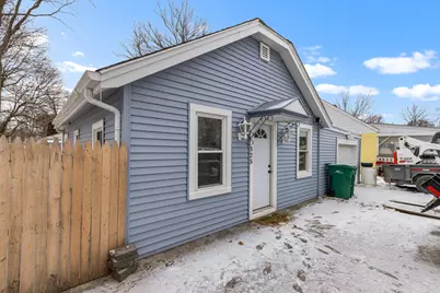 525 S Memorial Avenue, Rockford, IL 61102 - Photo 1