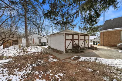 6909 W Niles Terrace, Niles, IL 60714 - Photo 1