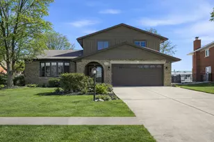 15317 Orchard Ln, Oak Forest, IL 60452 - Photo 1