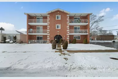 9700 McVicker Avenue #2N, Oak Lawn, IL 60453 - Photo 1