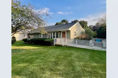 1351 Cottonwood Lane, Crystal Lake, IL 60014 - Photo 1