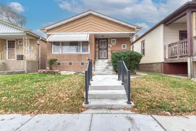 2243 E 92nd Place, Chicago, IL 60617 - Photo 1