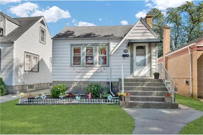 9427 S Utica Avenue, Evergreen Park, IL 60805 - Photo 1