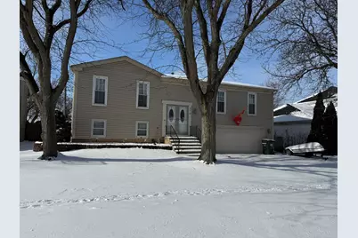 576 Pontiac Lane, Carol Stream, IL 60188 - Photo 1