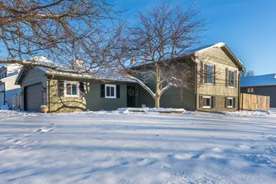 5302 16th Avenue, Moline, IL 61265 - Photo 1