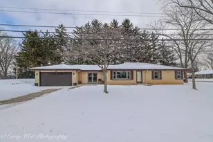 2300 Gaylord Rd, Joliet, IL 60435 - Photo 1