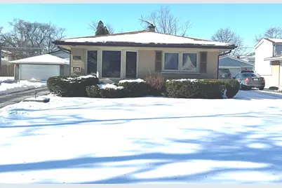 1228 S Chestnut Avenue, Arlington Heights, IL 60005 - Photo 1
