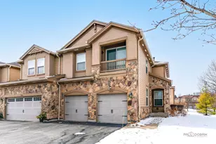 1824 Crenshaw Cir, Vernon Hills, IL 60061 - Photo 1